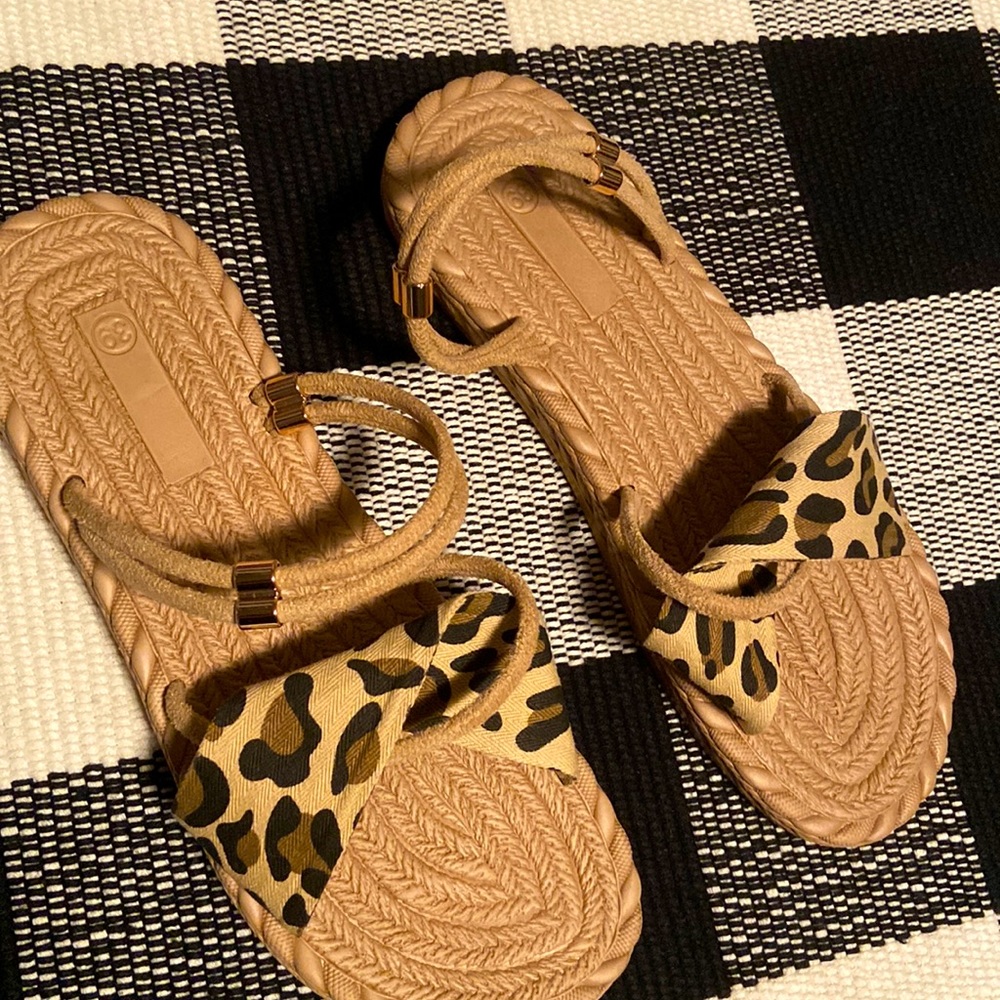 Leopard sandals